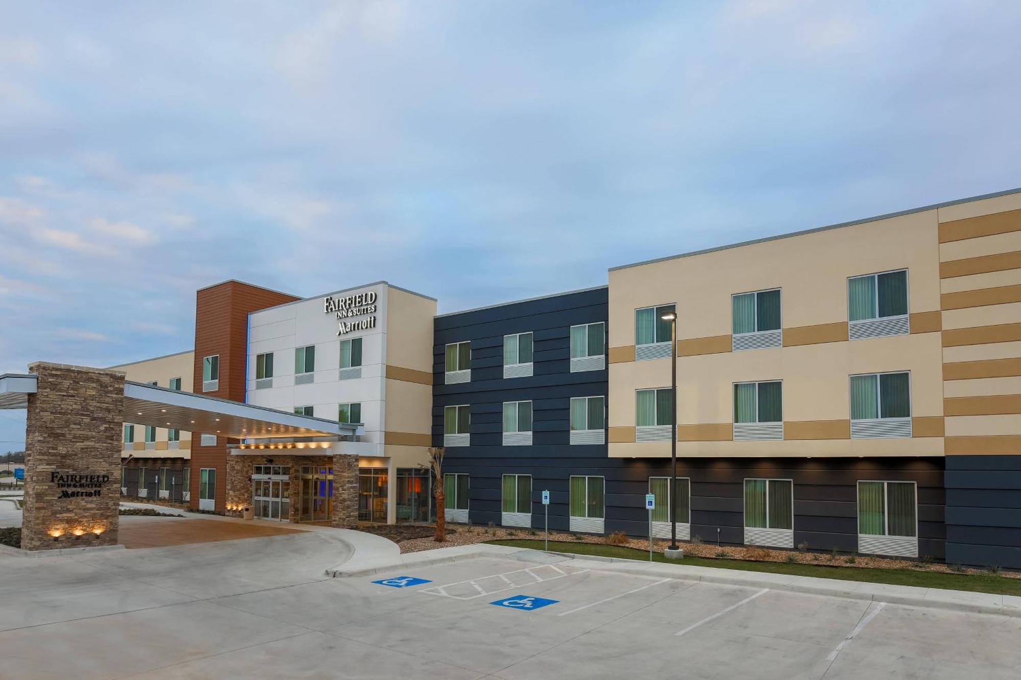 Fairfield Inn & Suites By Marriott Cuero Dış mekan fotoğraf