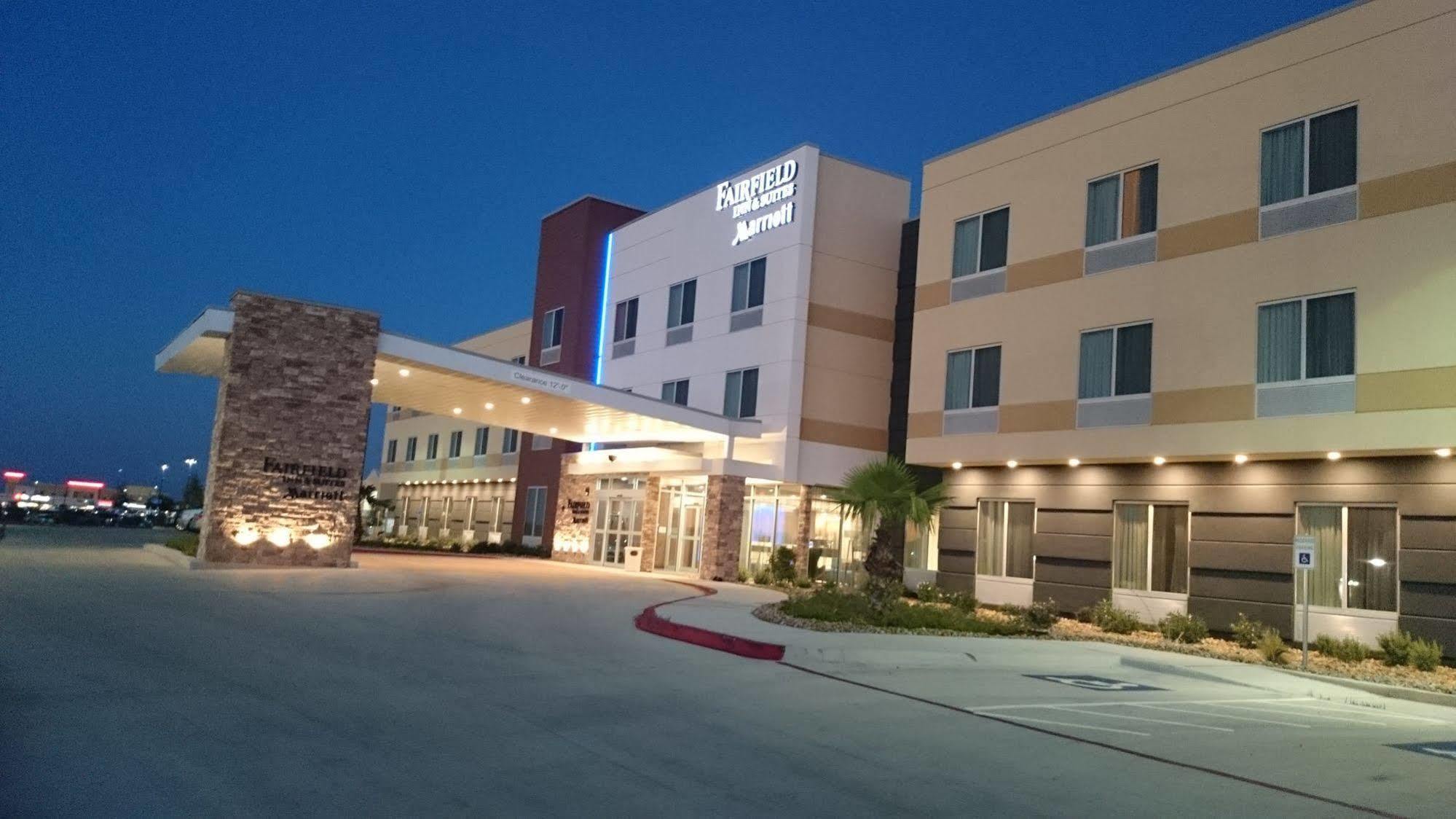 Fairfield Inn & Suites By Marriott Cuero Dış mekan fotoğraf